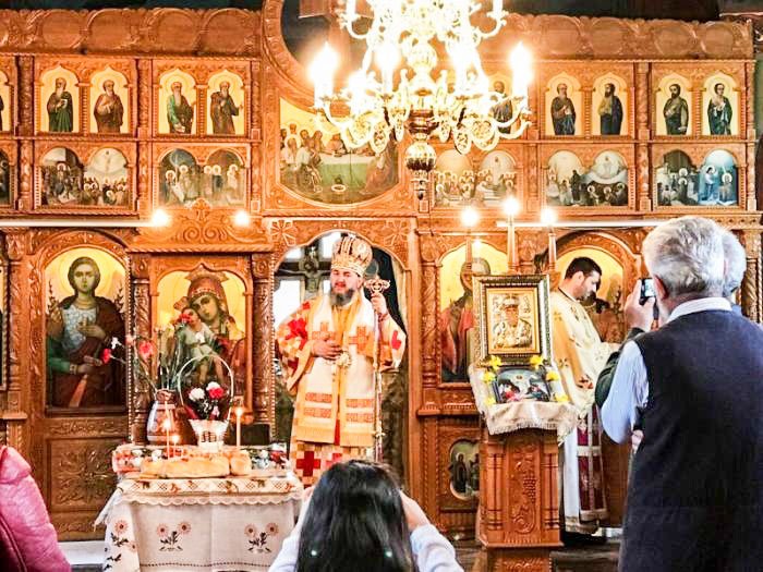 Slujiri arhierești în Muntenia și Dobrogea 42197