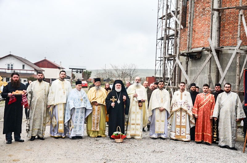 Slujiri arhierești în Muntenia și Dobrogea 42198