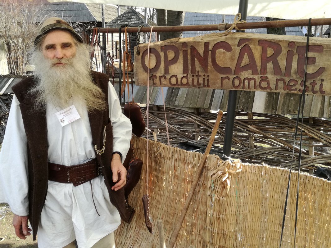 „Meșterul adevărat transmite meșteșugul ca pe o legendă” 42151