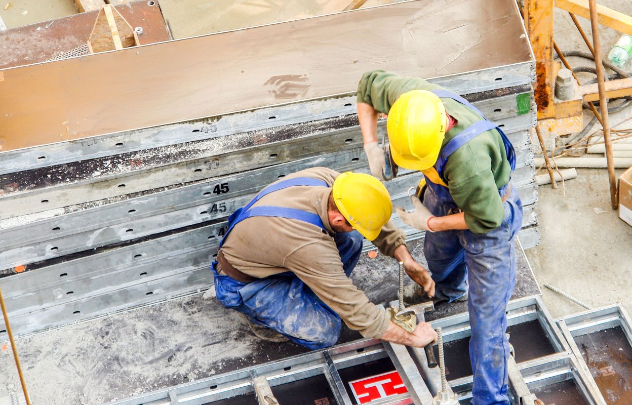 Românii, sfătuiţi să-şi legalizeze şederea în Marea Britanie 42013