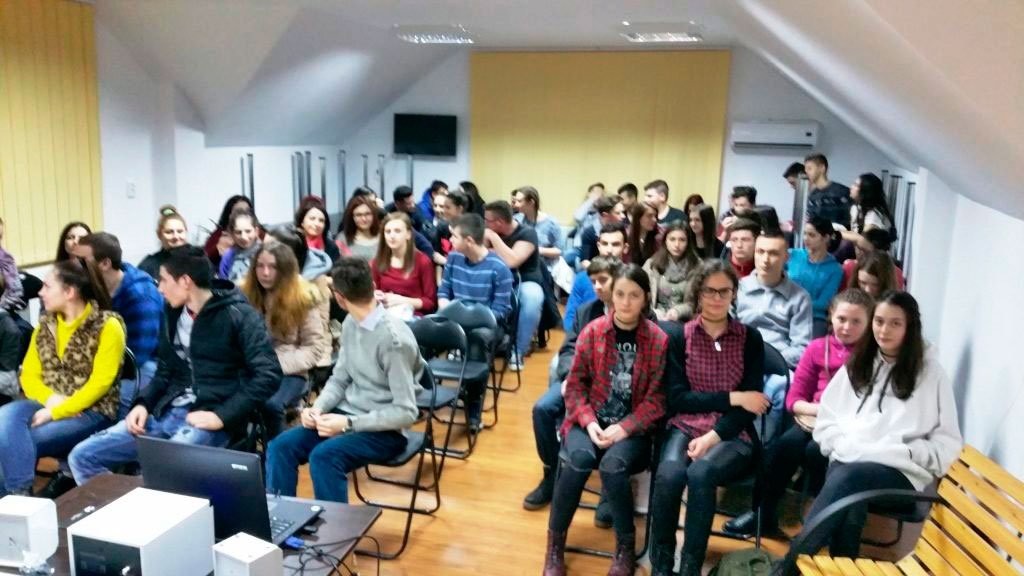 Seară de film pentru tineri la Târnăveni 41974