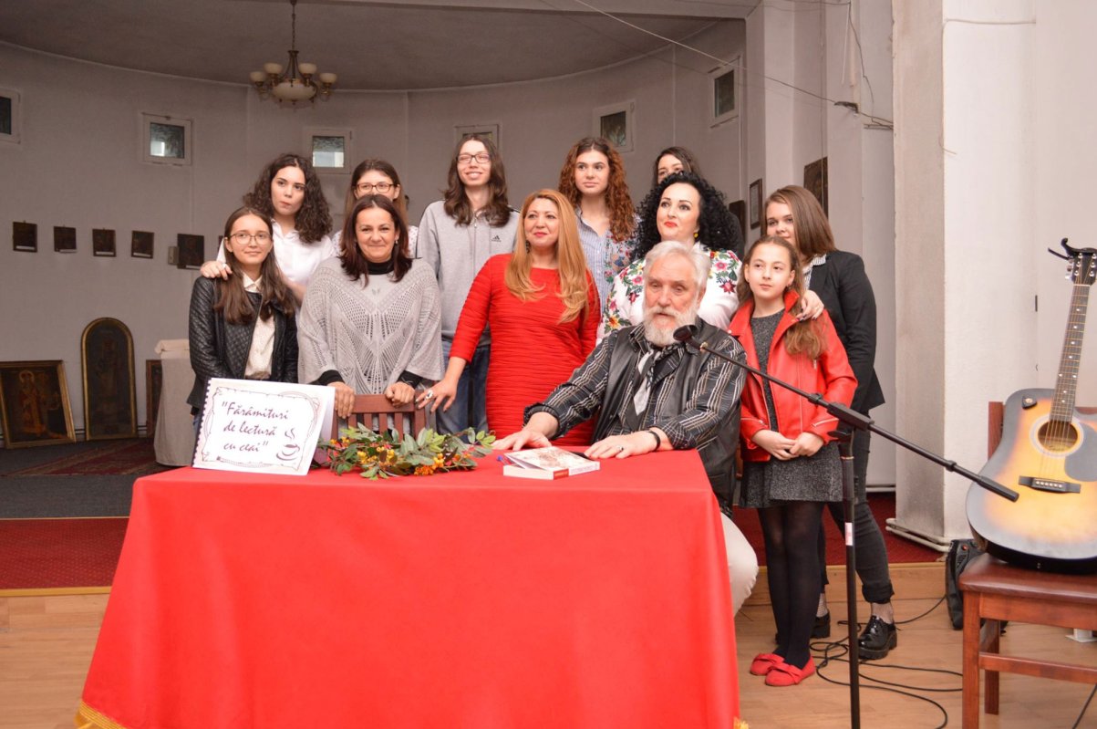 Sculptorul-scriitor Bata Marianov în dialog cu tinerii 41952