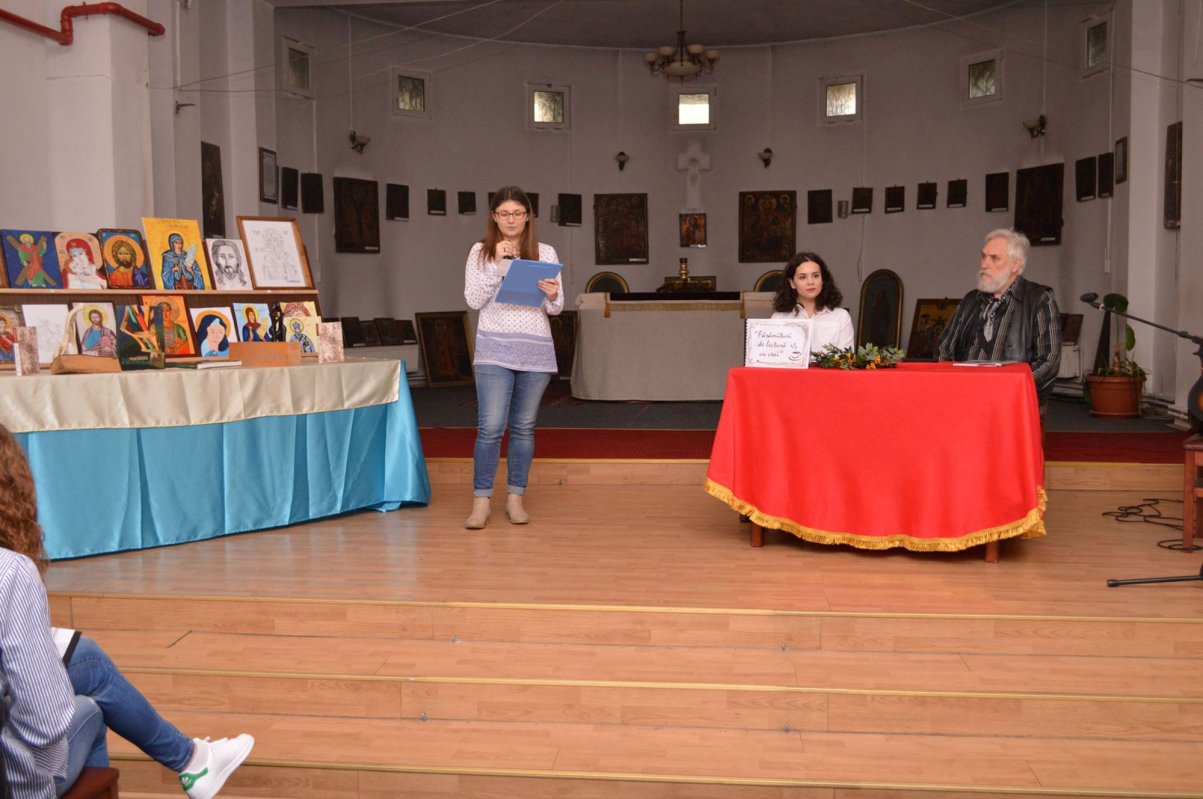 Sculptorul-scriitor Bata Marianov în dialog cu tinerii 41953