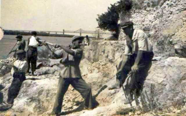 Supliciile deținuților din lagărele de la Canal 42024