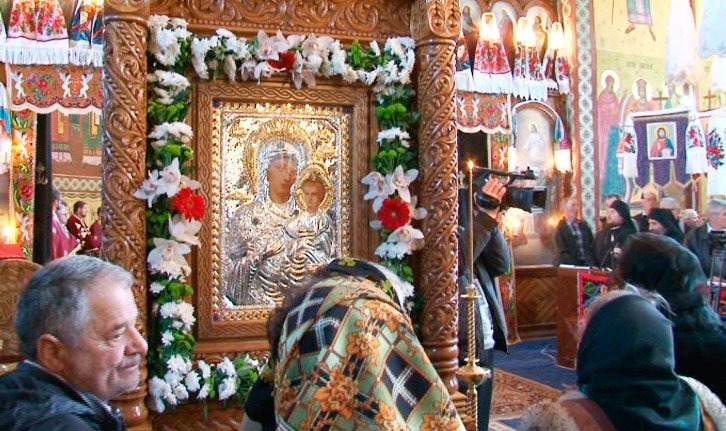 Liturghie arhierească la Săcel, Protopopiatul Vişeu 41839