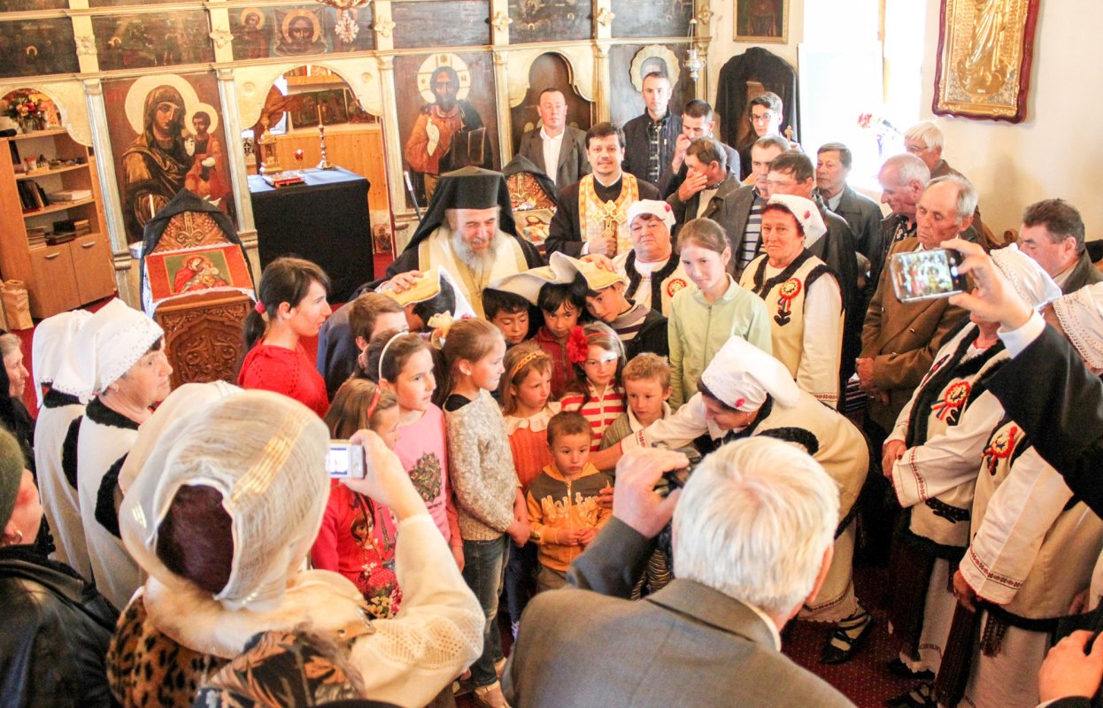 Daruri pentru nevoiași în Arhiepiscopia Dunării de Jos 41804