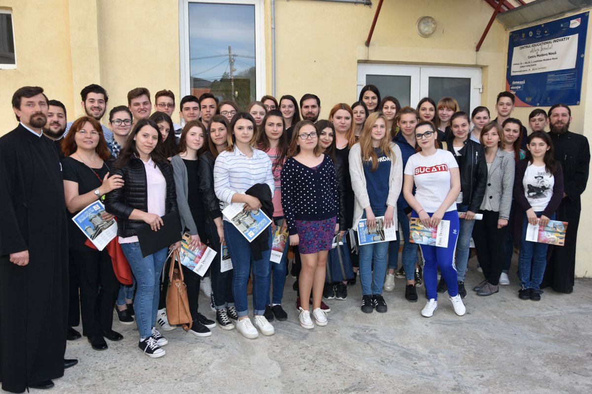 Seară duhovnicească la Moldova Nouă 41647