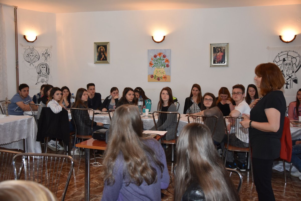 Seară duhovnicească la Moldova Nouă 41648