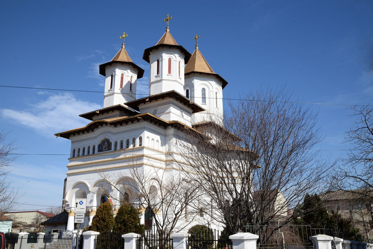 Privirile de copil ale sfinților pictaţi de Nicolae Tonitza 41558