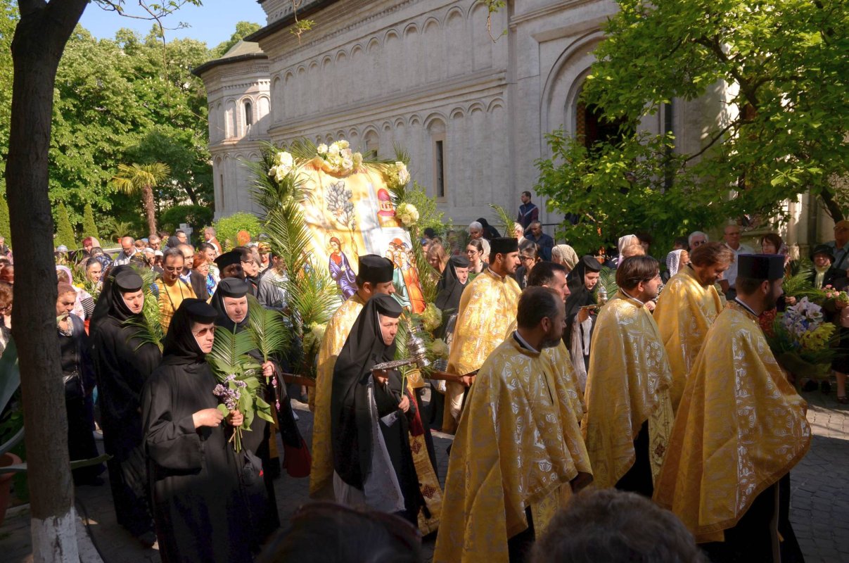 Duminica Floriilor şi urbanitatea credinţei 41456