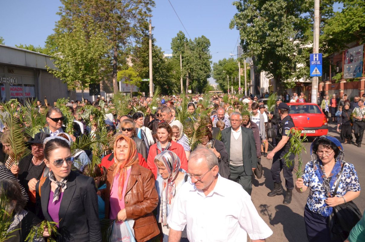 Duminica Floriilor şi urbanitatea credinţei 41458