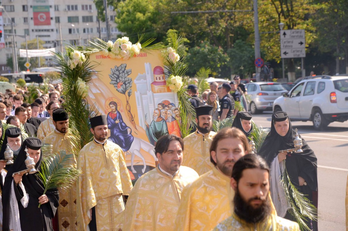 Duminica Floriilor şi urbanitatea credinţei 41460