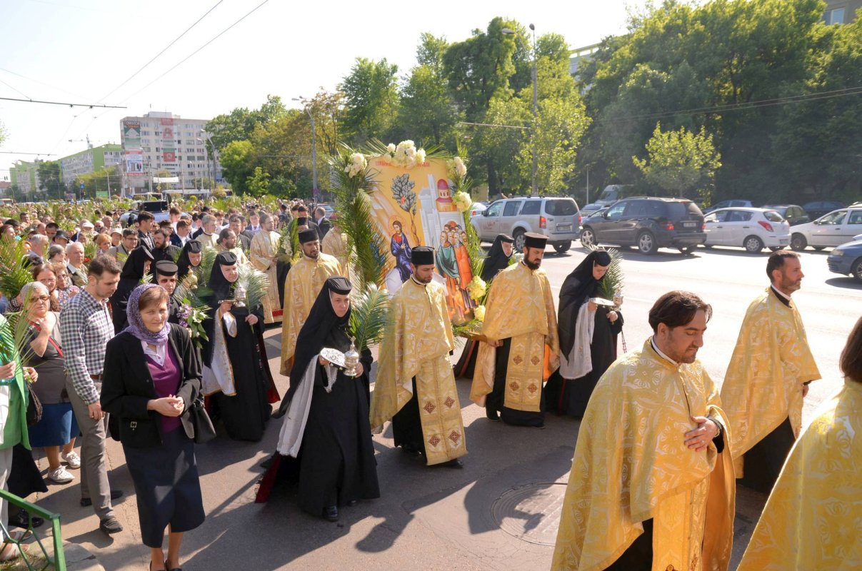 Duminica Floriilor şi urbanitatea credinţei 41463