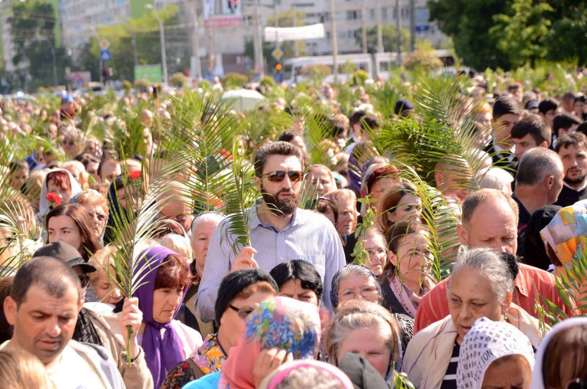 Duminica Floriilor şi urbanitatea credinţei 41464