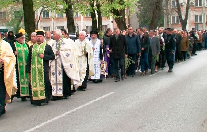 Procesiuni de Florii, la Sibiu şi Bistriţa 41346