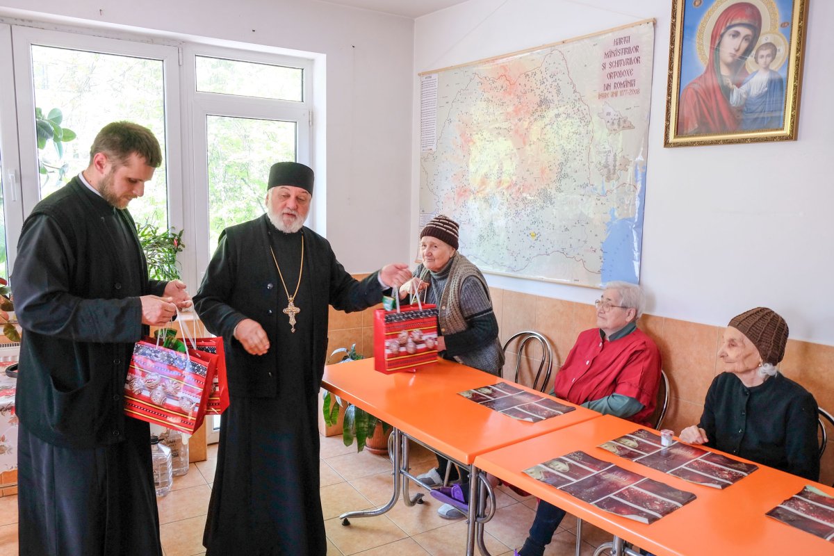 Daruri pentru vârstnici în prag de sărbători 41264