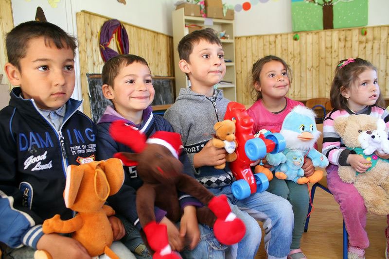 Daruri pentru familiile nevoiașe și persoanele cu dizabilităţi 41153