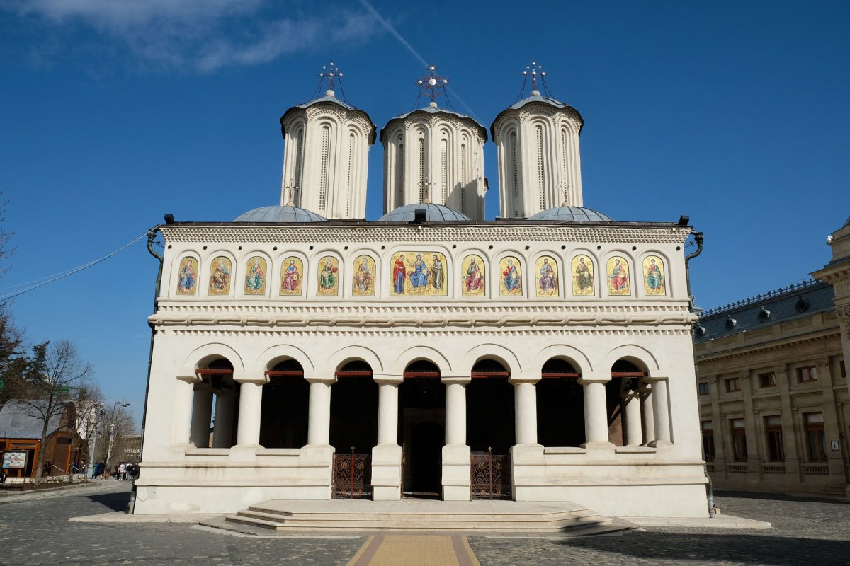 Programul slujbelor de Sfintele Paşti 41136