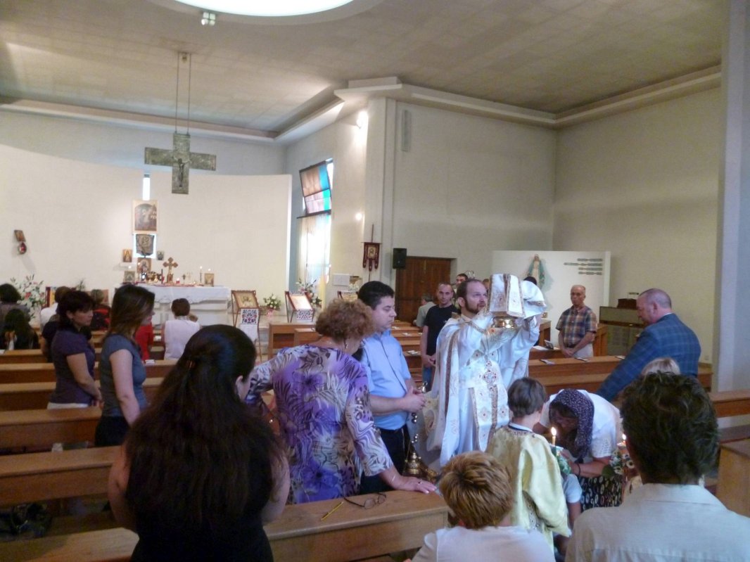 Trieste, locul în care românii şi-au chemat Biserica după ei 41053