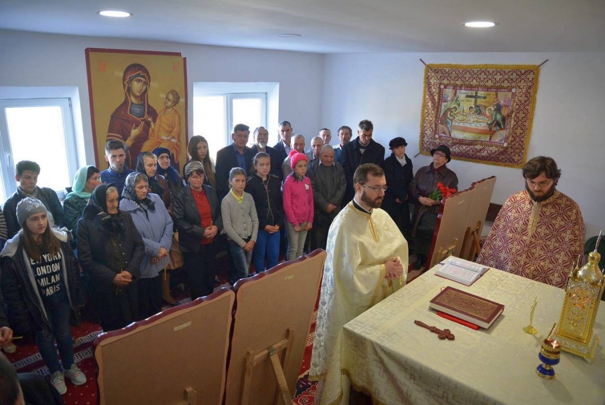 „Aveţi şansa de a deveni ctitori de biserică“ 40968