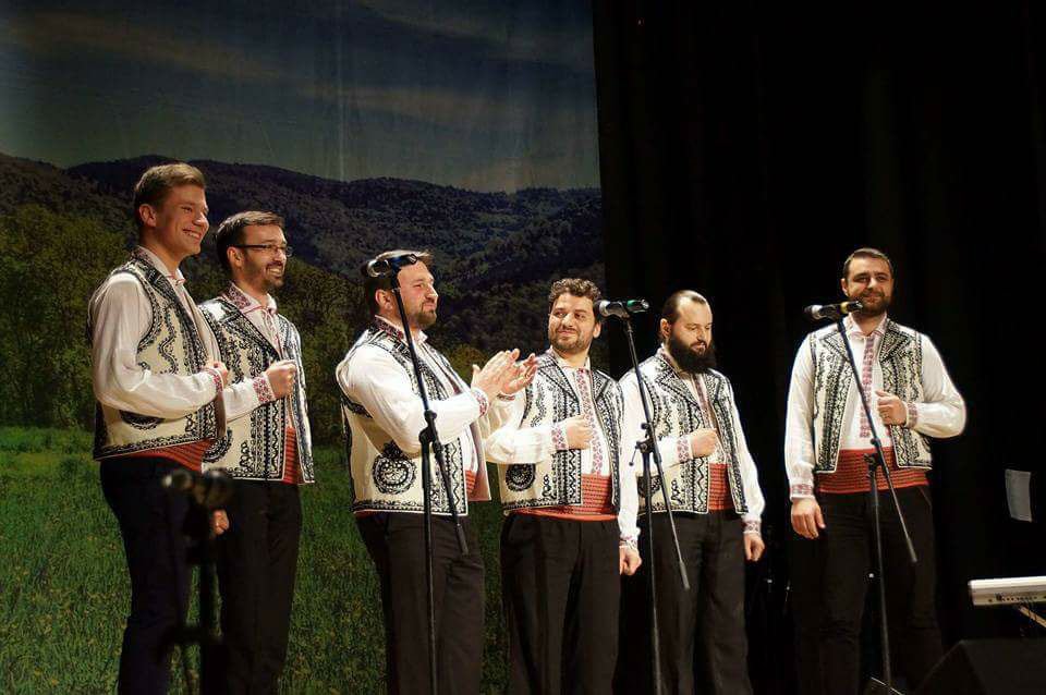 Daruri muzicale pentru credincioşii mehedinţeni 40917