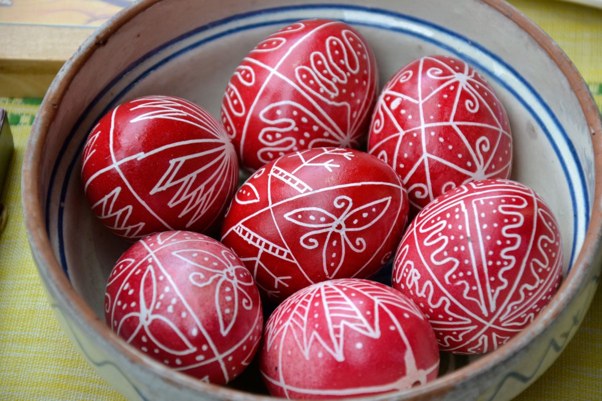 În ținutul Vasluiului, ouăle închistrite spun o poveste a simplității 40938