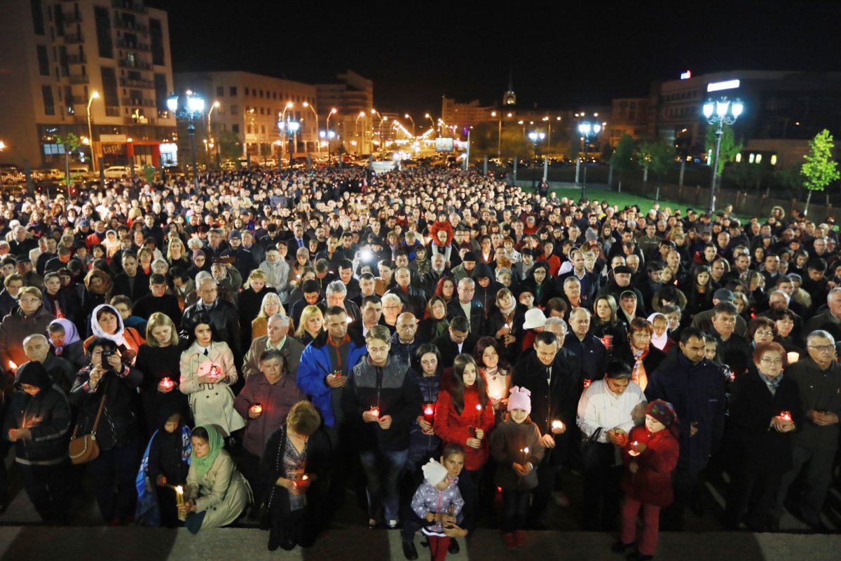 Slujiri arhiereşti la praznicul Învierii Domnului Iisus Hristos 40900