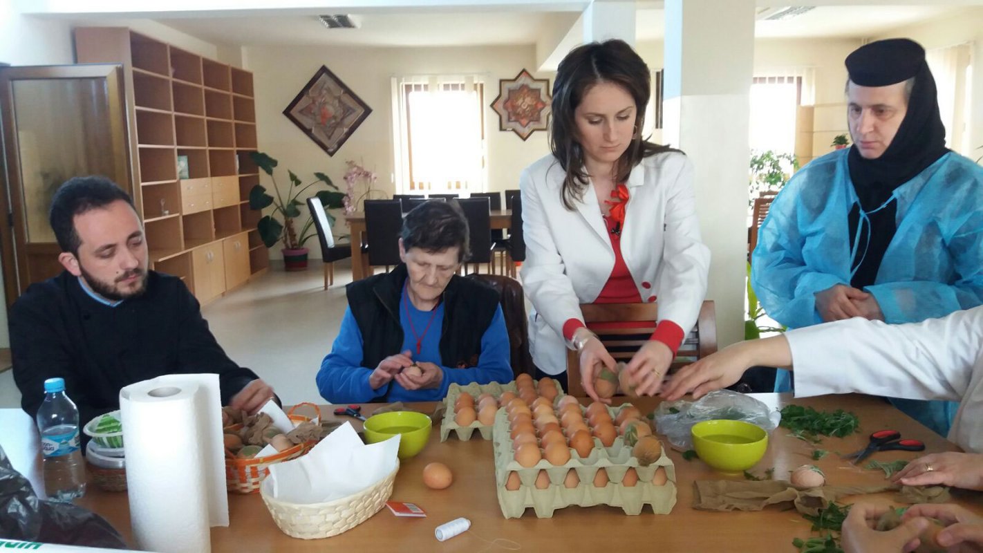 Daruri pentru vârstnici, bolnavi şi persoane defavorizate 40865