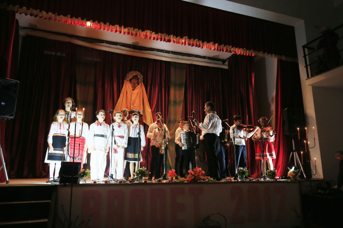 Festival pascal la Brădet, Întorsura Buzăului 40872