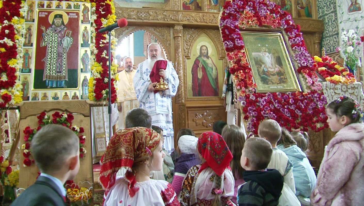 Sărbătoarea Sfântului Cuvios Ierarh Pahomie de la Gledin 40862