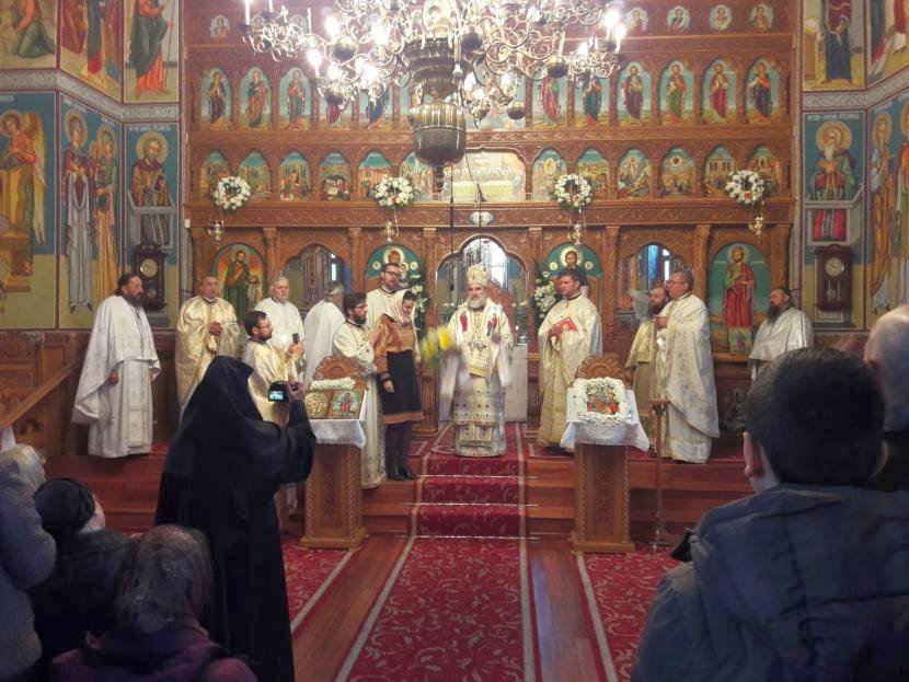 Slujbe arhiereşti la Ciolpani şi Goşmani  40831