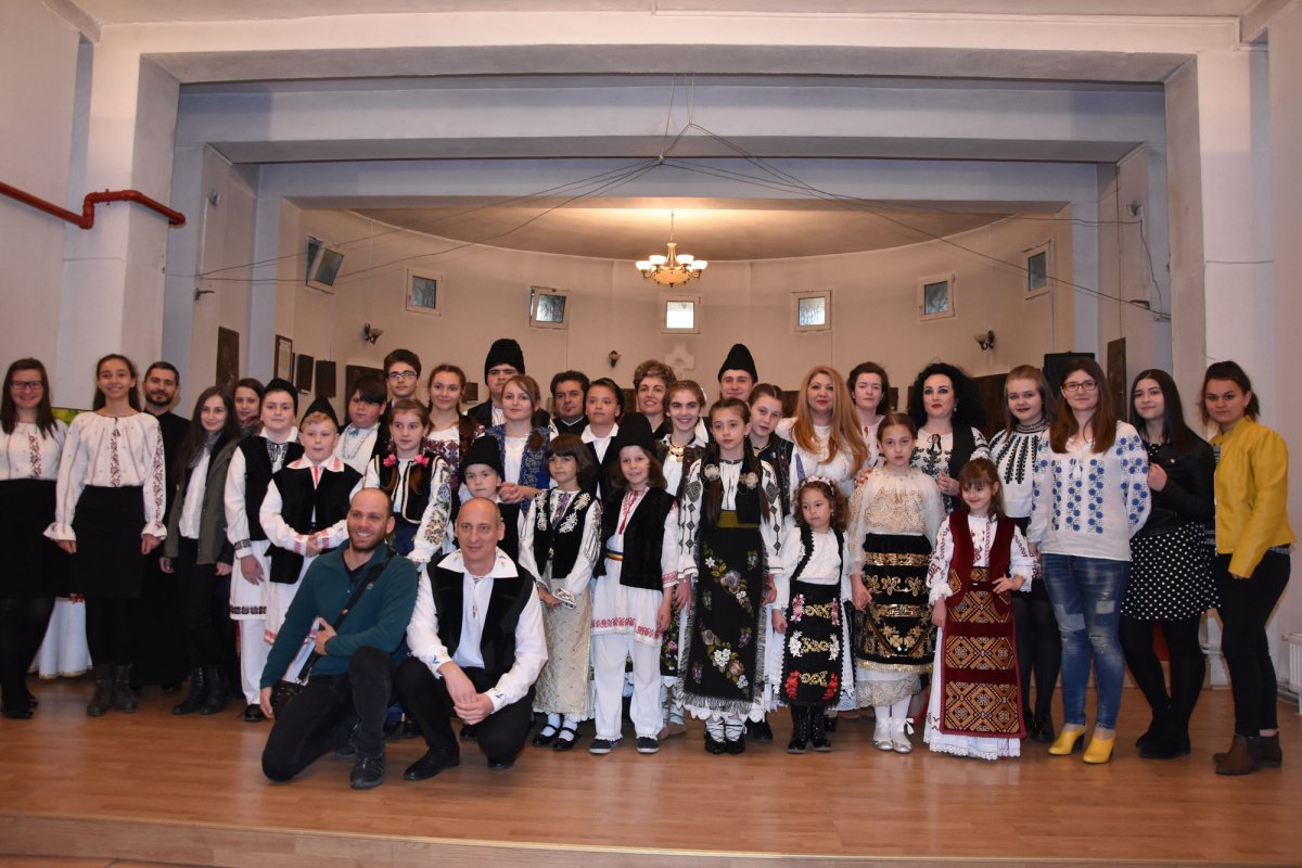 Privind „În Lumina Tradiției” la Caransebeș 40728