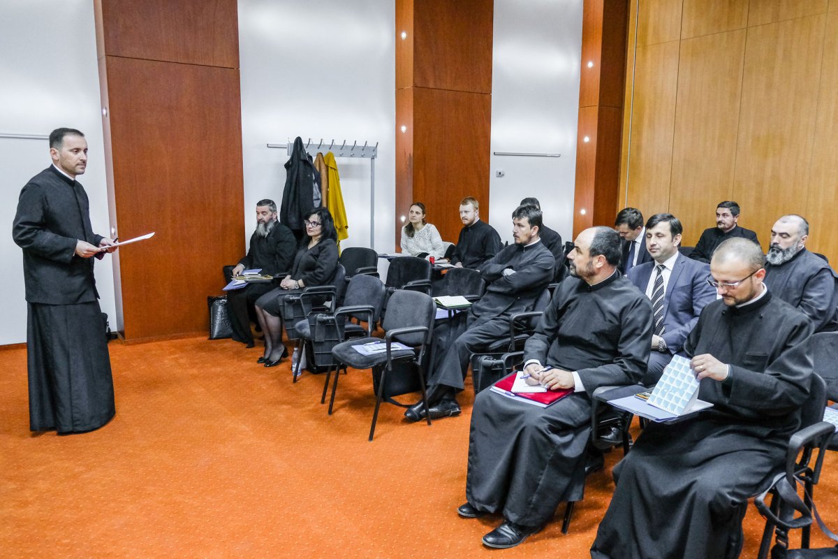 Adunarea Generală a Federației Filantropia 40539