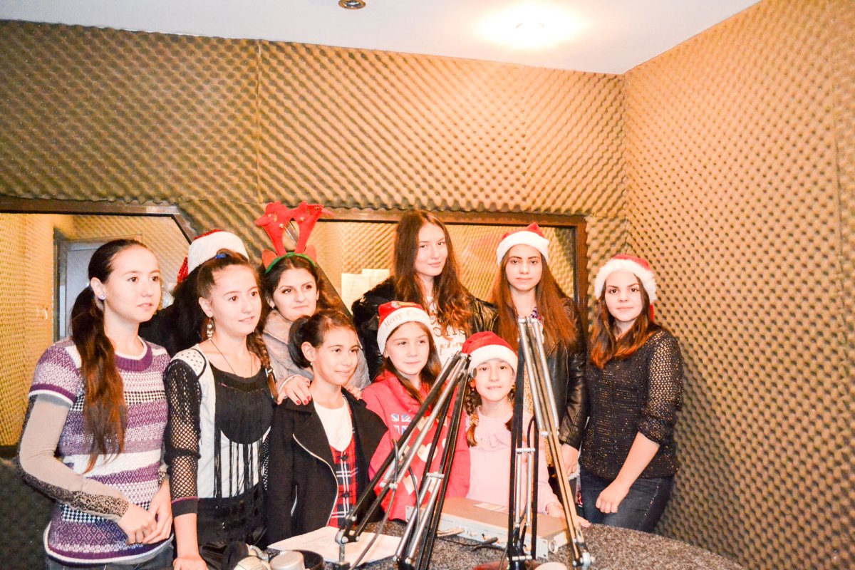 Radio Lumina, 12 ani de emisie 40498