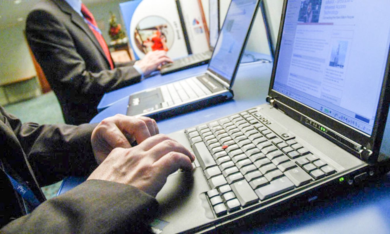 Ro-Net leagă 300 de localităţi rurale la lumea virtuală 40554