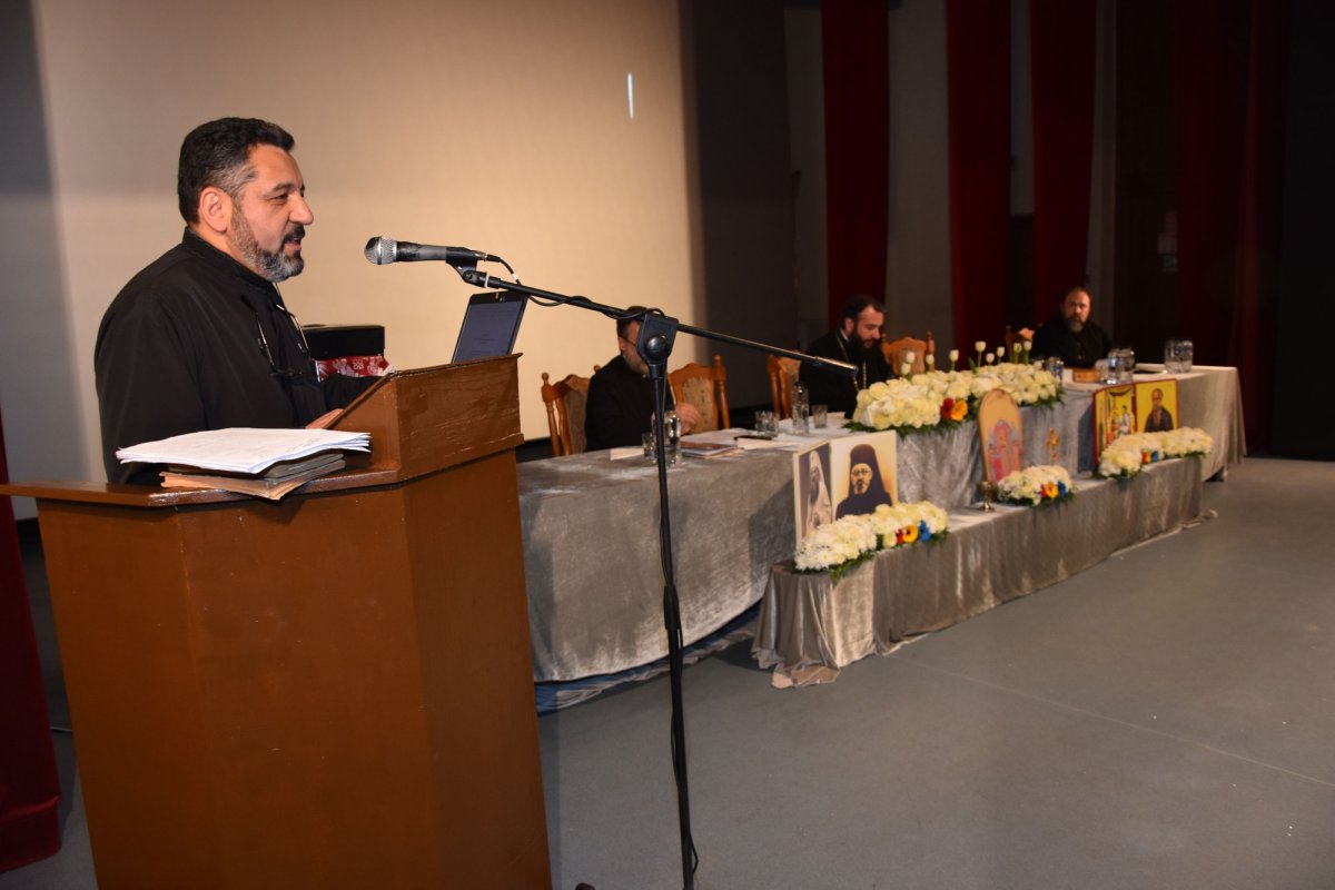 Simpozionul internațional „Jertfă și mărturisire” 40523