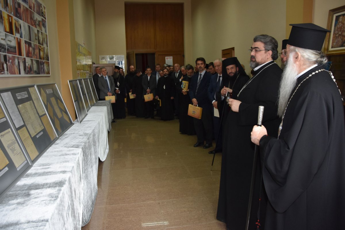 Simpozionul internațional „Jertfă și mărturisire” 40528