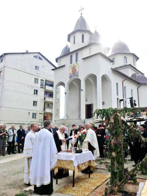 Clopote sfinţite la Parohia „Sfântul Andrei” – Dej 40382