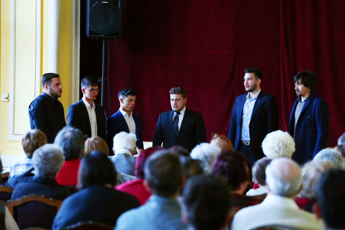 Concert și recital de poezie la Biblioteca „ASTRA” din Sibiu 40344