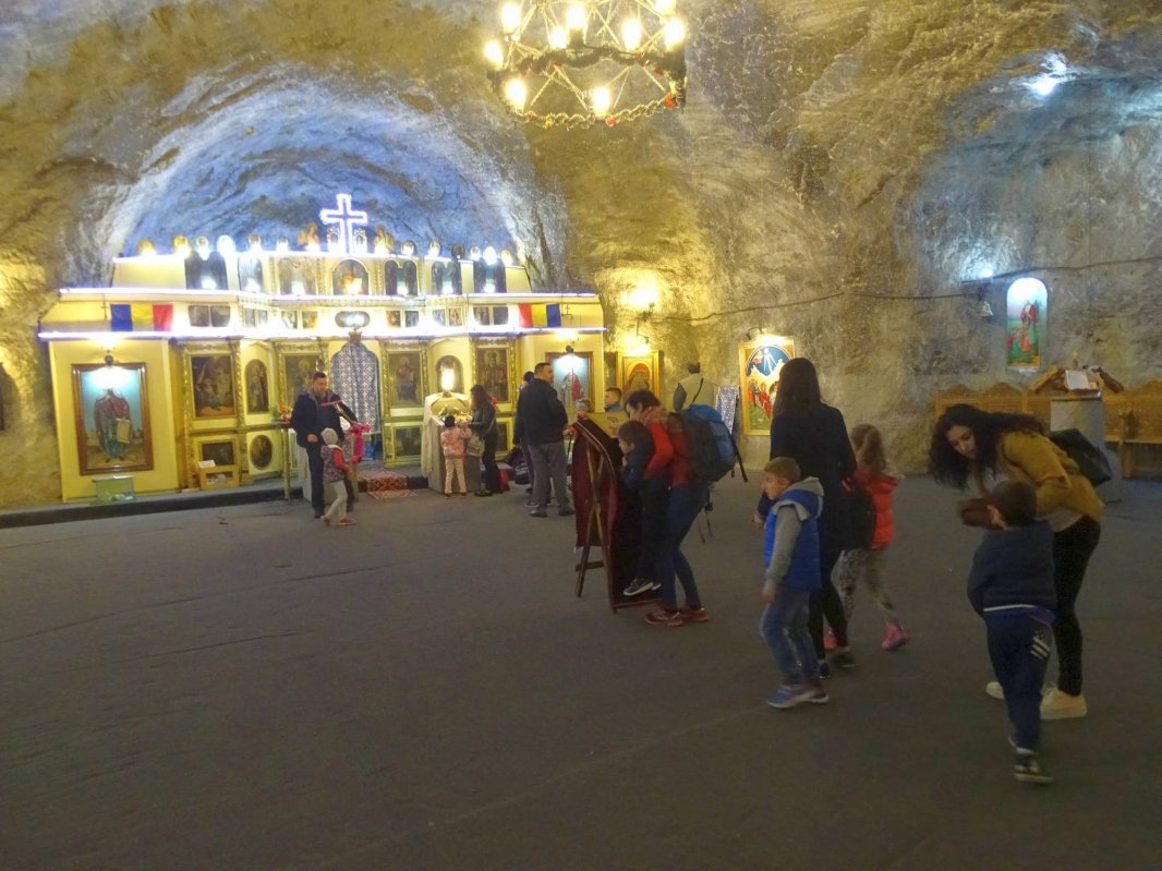 Excursii în Moldova pentru tinerii băcăuani 40310