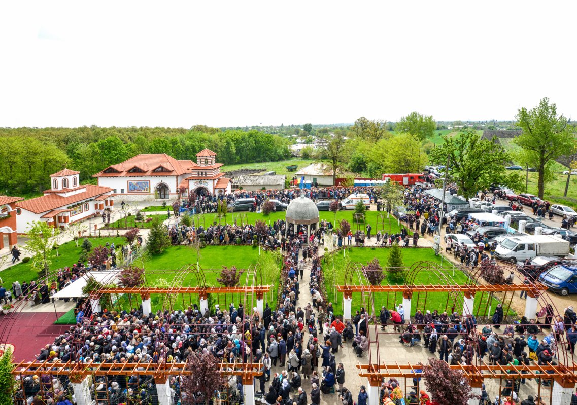 Întâlnirea sfinților la Mănăstirea Pantocrator 40238