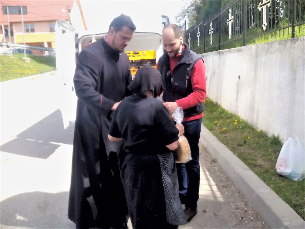 Alimente pentru persoane vârstnice din Părău, județul Brașov 40132