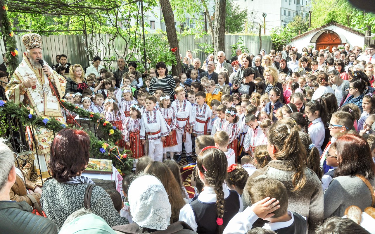 Sfinţii Atanasie, sărbătoriţi la Galaţi şi Tulcea 40104