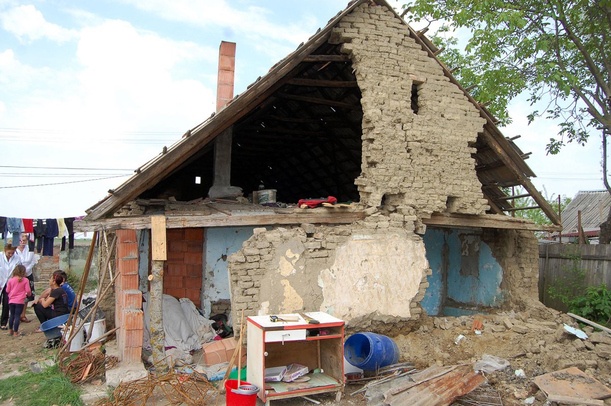 Un nou început pentru o familie cu 4 copii 40035