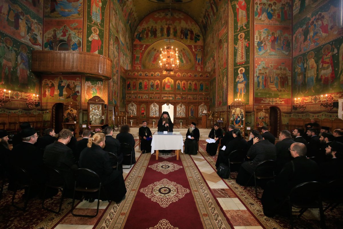 Conferinţe preoţeşti de primăvară în Episcopia Covasnei și Harghitei 39981