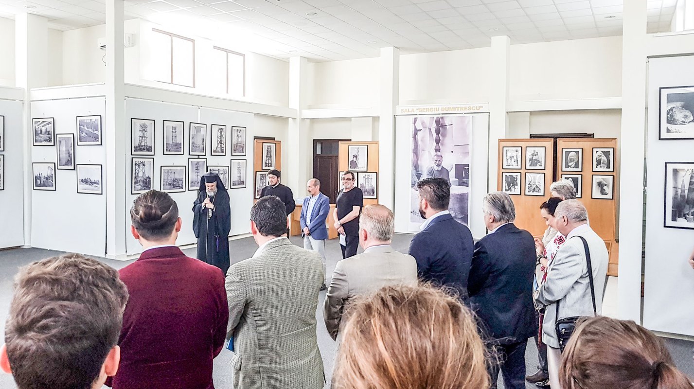 Expoziţie dedicată lui Constantin Brâncuşi 39963