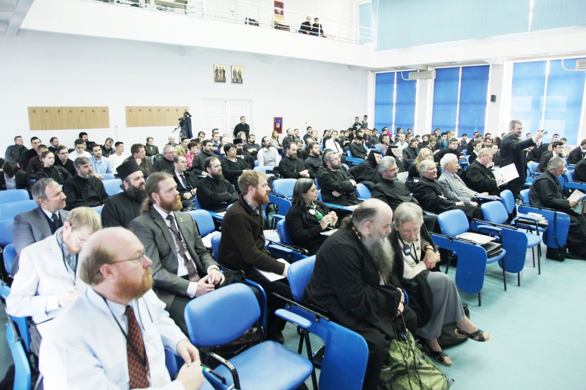 Simpozion internaţional la Facultatea de Teologie Ortodoxă Alba Iulia 39980