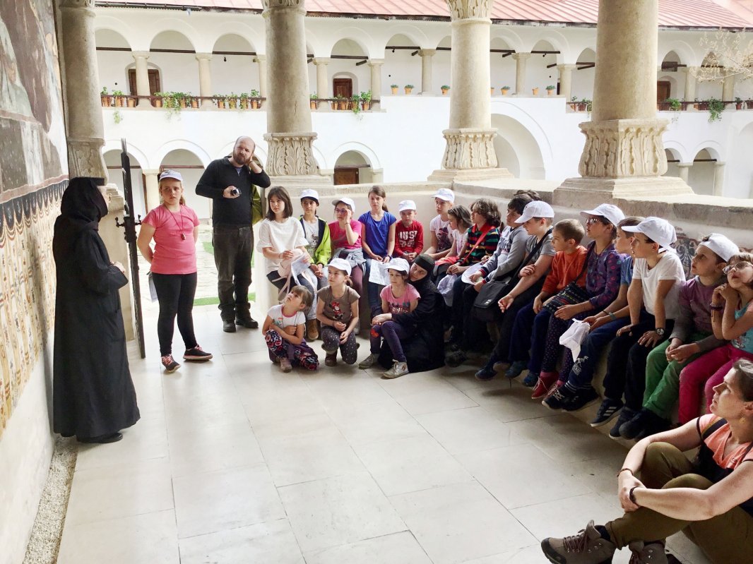 Tabăra corului de copii „Dia.Logos” 39986