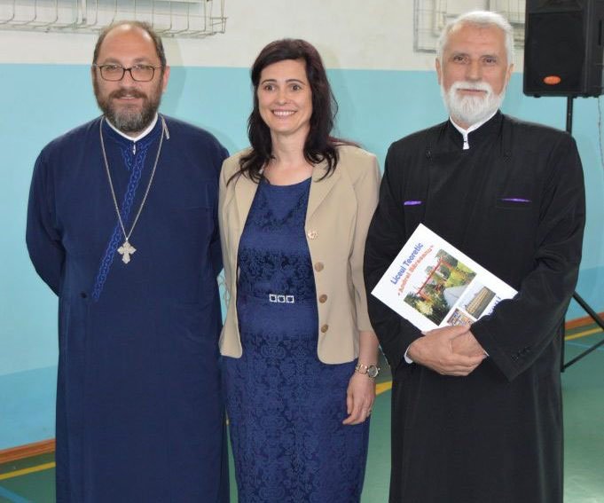 Activitate cu tinerii, la Târnăveni 39856