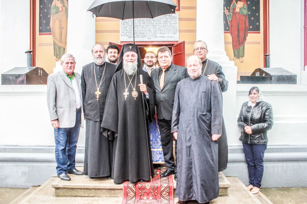 Binecuvântări arhiereşti pentru credincioşii olteni 39759